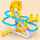 Pista de Patitos con Escalera Automática y Tobogán Musical